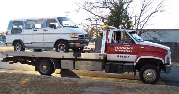 Towing Triuk services in qatar